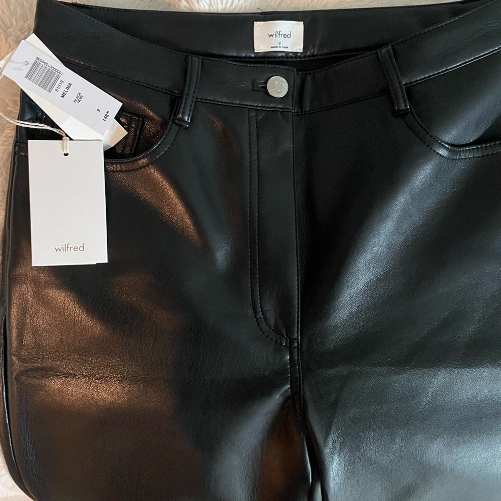 COPY - Aritzia Melina Pant. Size US 8. Vegan Leather. NEW